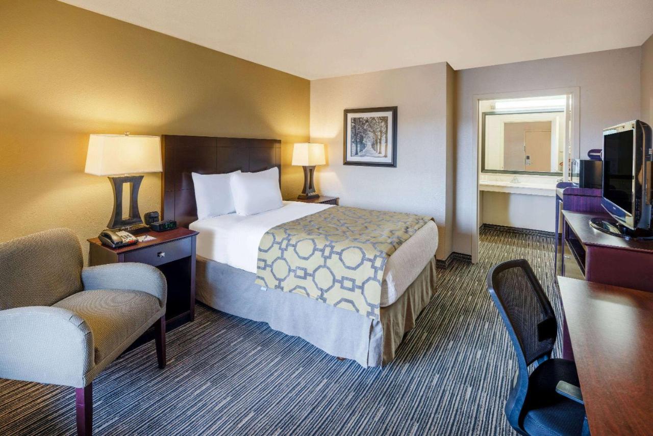 Baymont By Wyndham Columbus Ga Ξενοδοχείο Εξωτερικό φωτογραφία